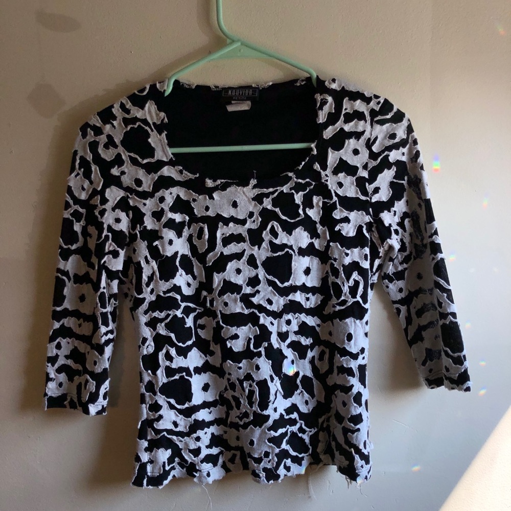 Funky black and white top